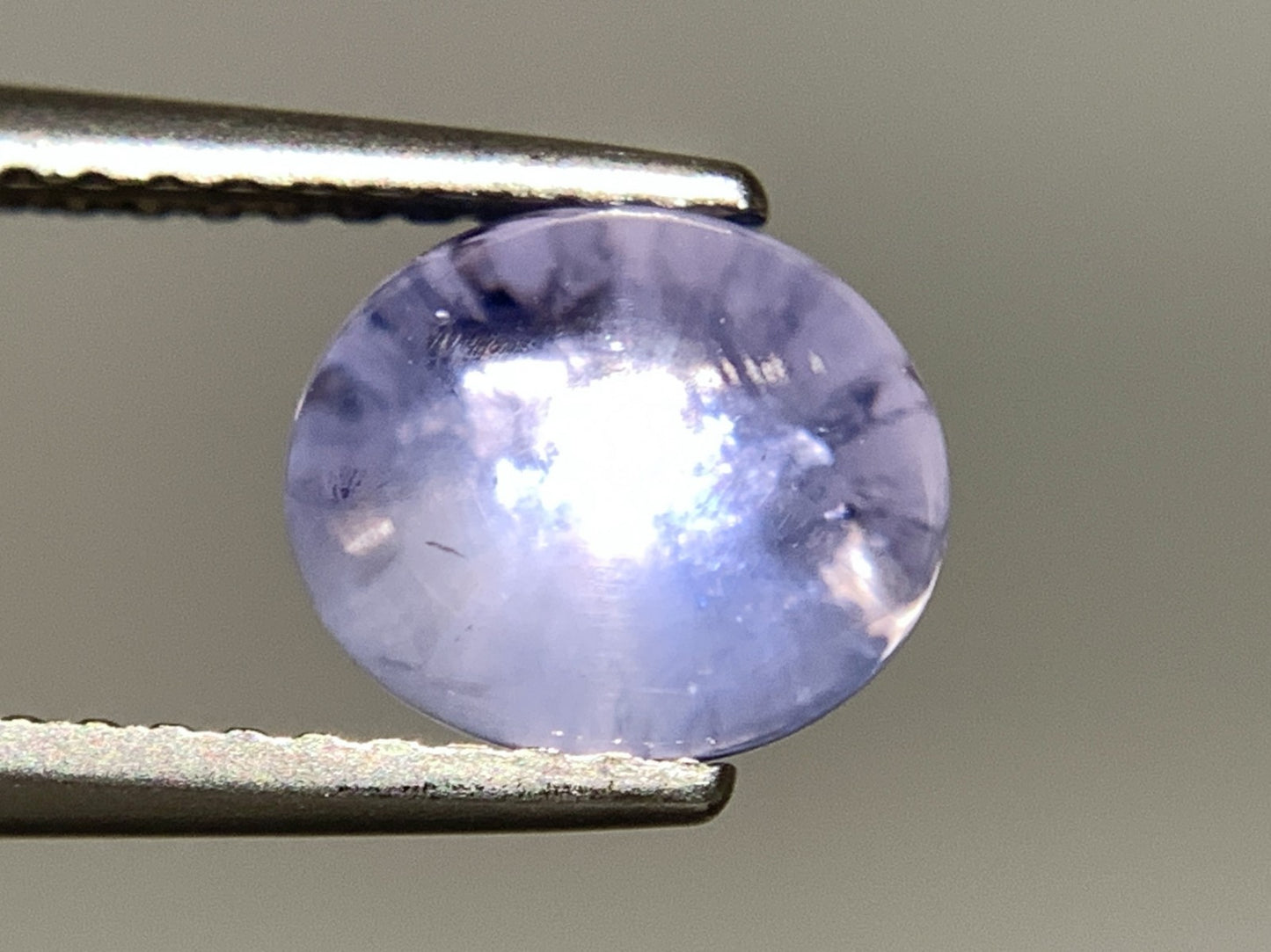 スターサファイア 天然 3.255ct 宝石ソーティング付き 7.6㎜×6.6㎜×5.9㎜ ルース（ 裸石 ） 7486Y