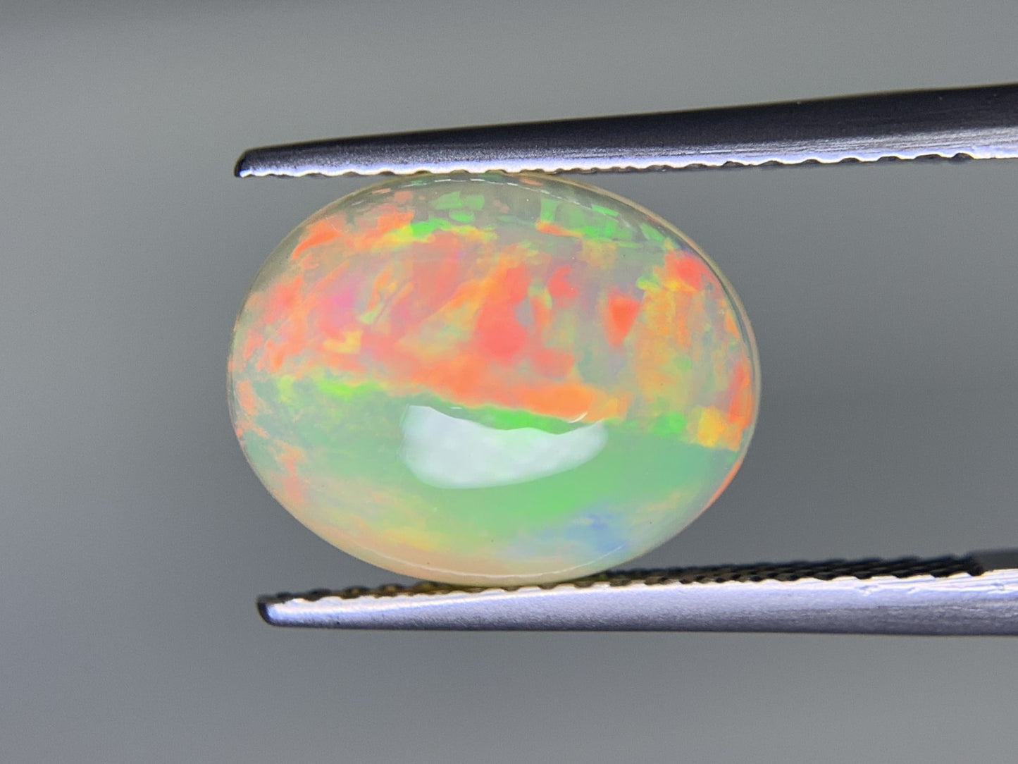 オパール 2.689ct 宝石ソーティング付き  12.5㎜×10.0㎜×4.5㎜  ルース（ 裸石 ） 3351Y