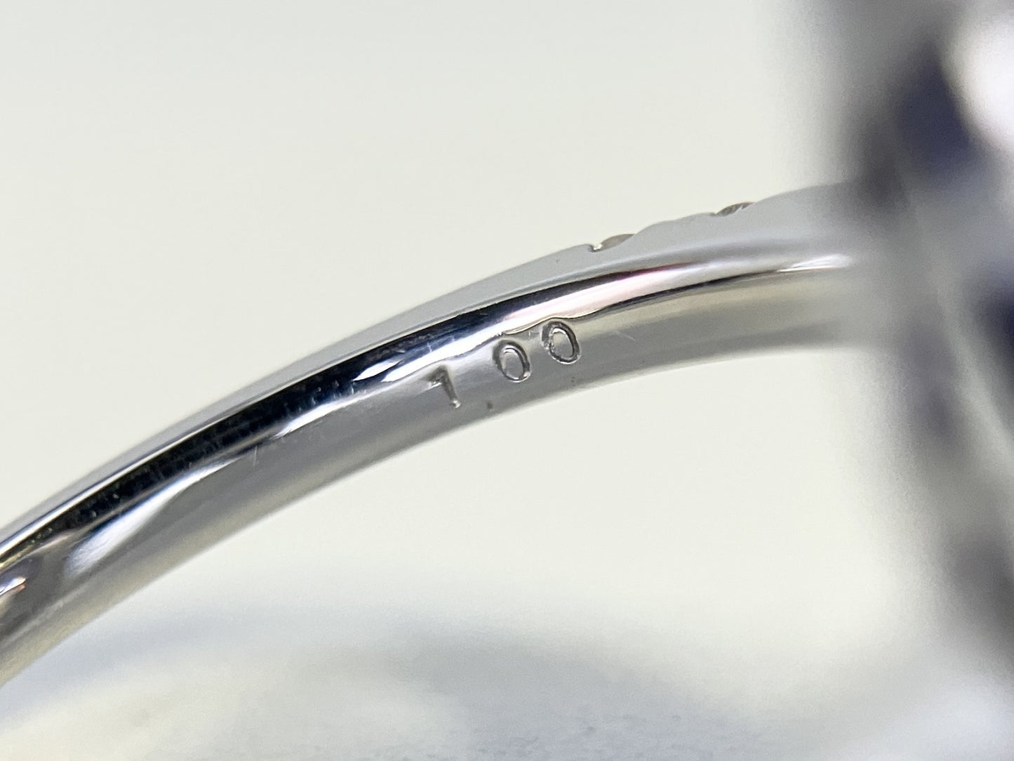 サファイア 10.05ct スリランカ産 Sri Lanka 非加熱 No Heat GRS鑑別書 D1.00ct PT900 7.8g 指輪 (JP12号) サイズ直し承ります。 2142S