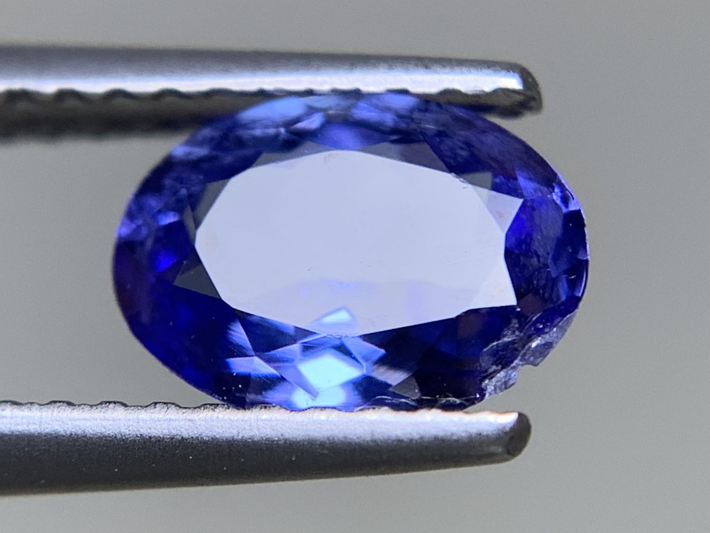 タンザナイト 天然 1.136ct 宝石ソーティング付き 7.7㎜×5.8㎜×3.3㎜ ルース（ 裸石 ） 6591Y