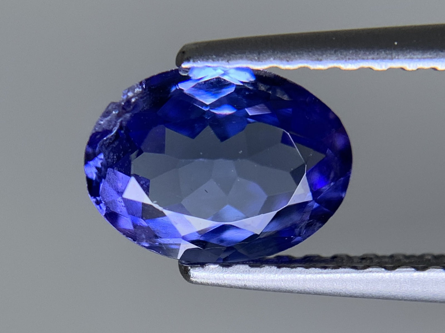 タンザナイト 天然 1.136ct 宝石ソーティング付き 7.7㎜×5.8㎜×3.3㎜ ルース（ 裸石 ） 6591Y