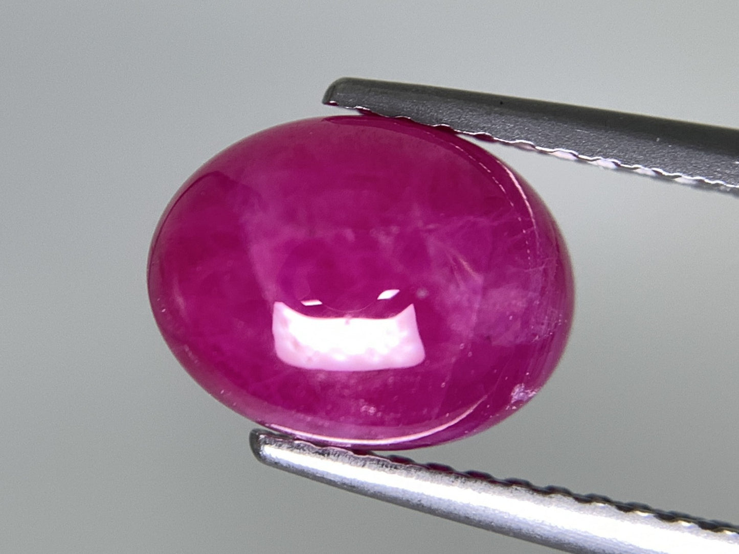 ルビー 天然 3.662ct 宝石ソーティング付き 9.0㎜×6.9㎜×5.4㎜ ルース（ 裸石 ） 7487Y