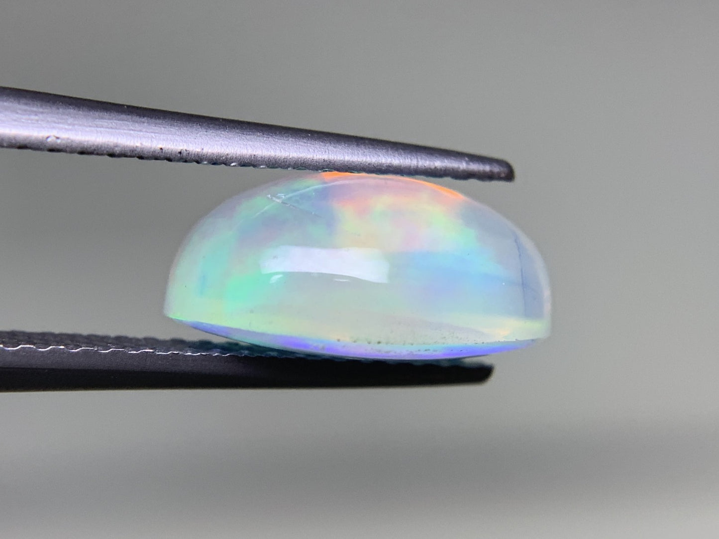 オパール 2.809ct 宝石ソーティング付き  12.1㎜×8.1㎜×5.7㎜  ルース（ 裸石 ） 3360Y