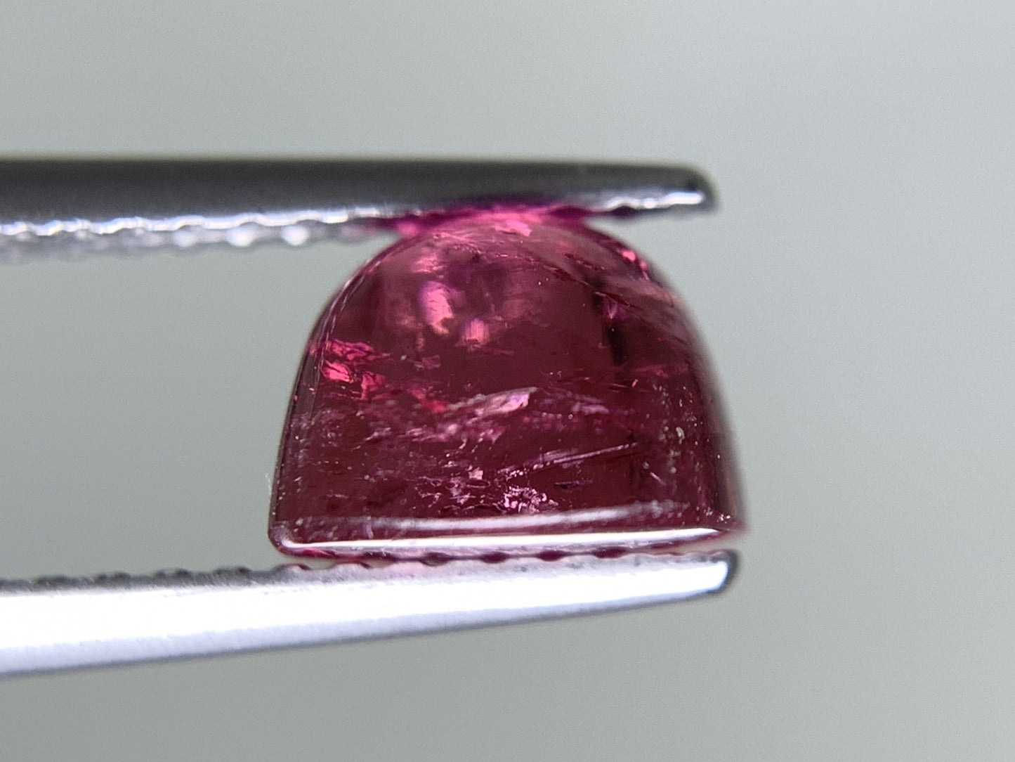 ピンクトルマリン 天然 2.375ct 宝石ソーティング付き 6.9㎜×6.9㎜×5.1㎜ ルース（ 裸石 ） 7500Y