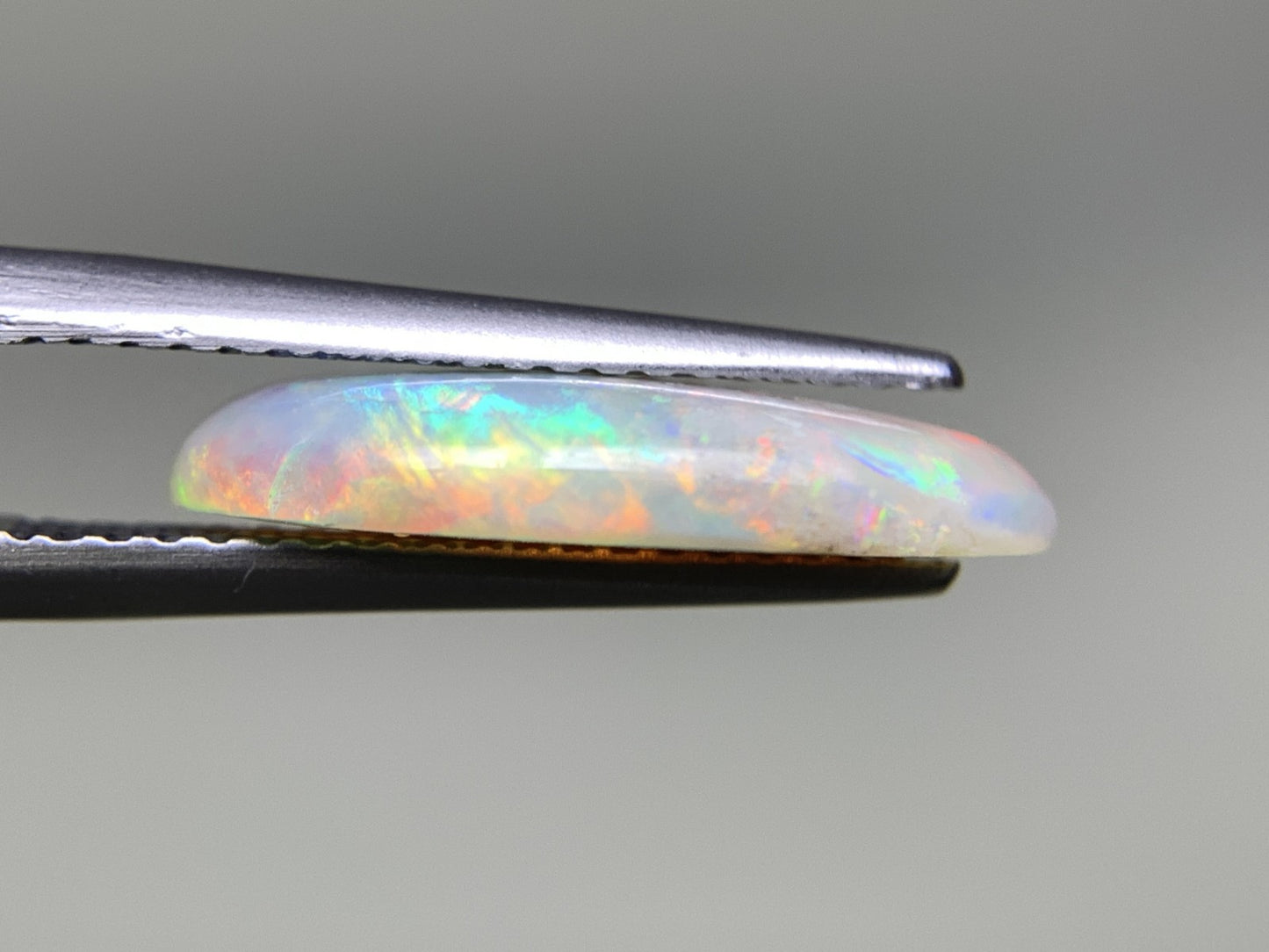 オパール 2.979ct  宝石ソーティング付き  16.2㎜×9.1㎜×3.0㎜  天然 ルース（ 裸石 ） 4769Y