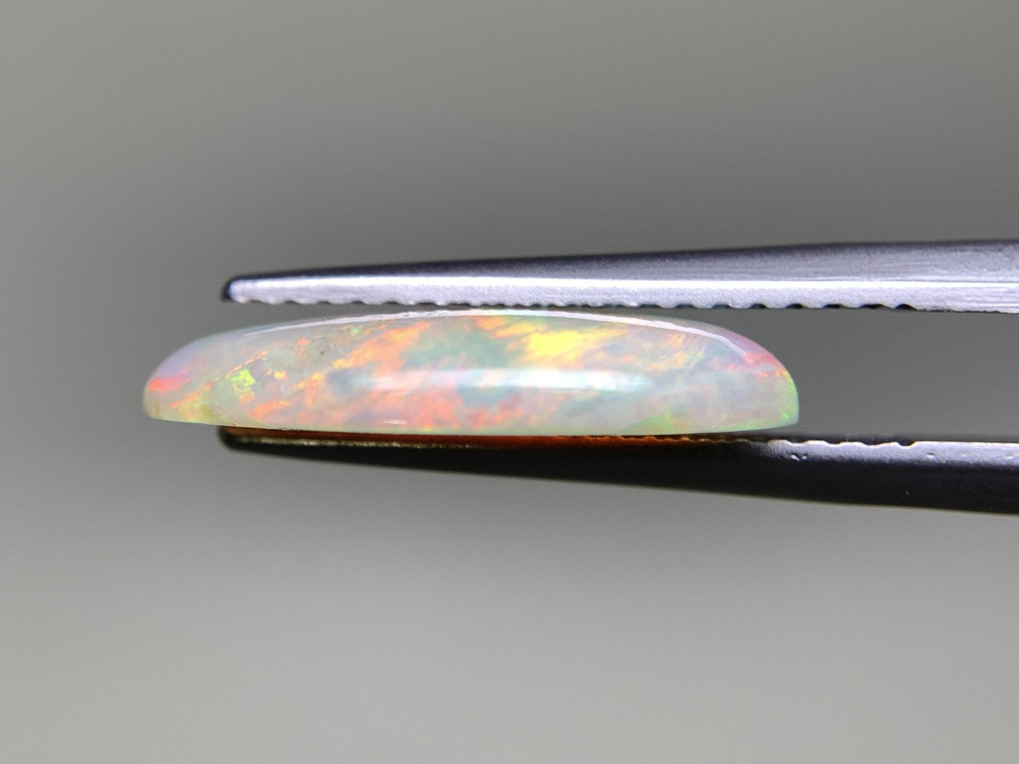 オパール 2.979ct  宝石ソーティング付き  16.2㎜×9.1㎜×3.0㎜  天然 ルース（ 裸石 ） 4769Y