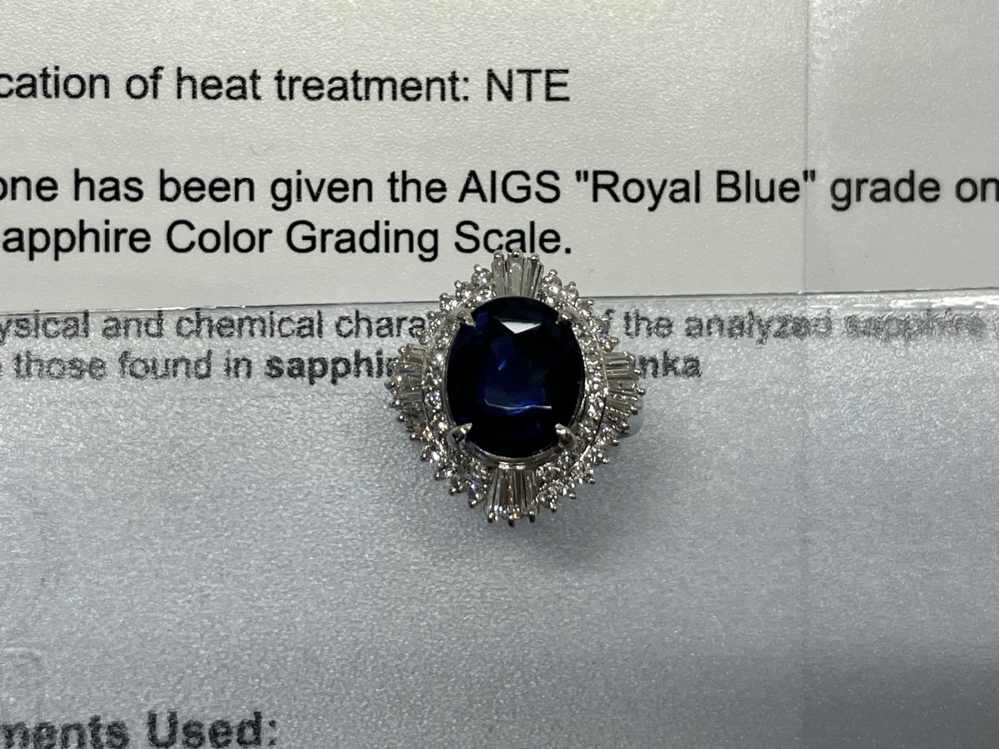 サファイア 非加熱 ロイヤルブルー スリランカ産 S6.95ct  AIGS鑑別書付き  リング（指輪） D0.79ct  PT900  11.4g 3221S