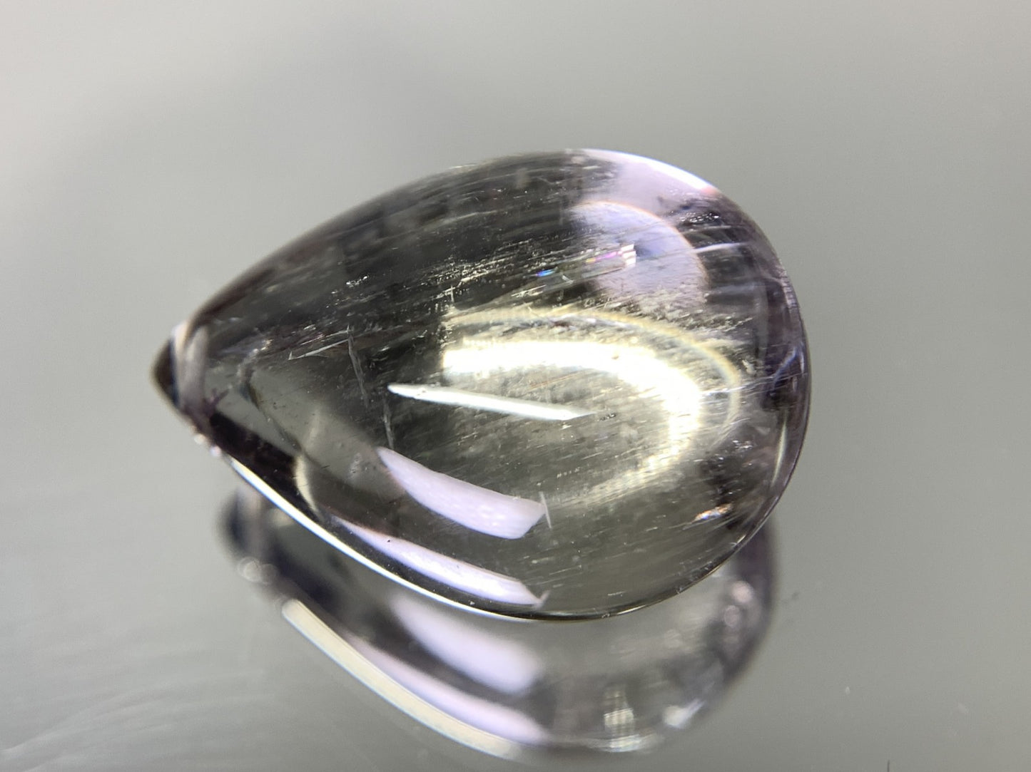 トルマリン 22.314ct 中央宝石ソーティング付き 19.9㎜×15.1㎜×10.1㎜ 天然 ルース（ 裸石 ） 4632Y