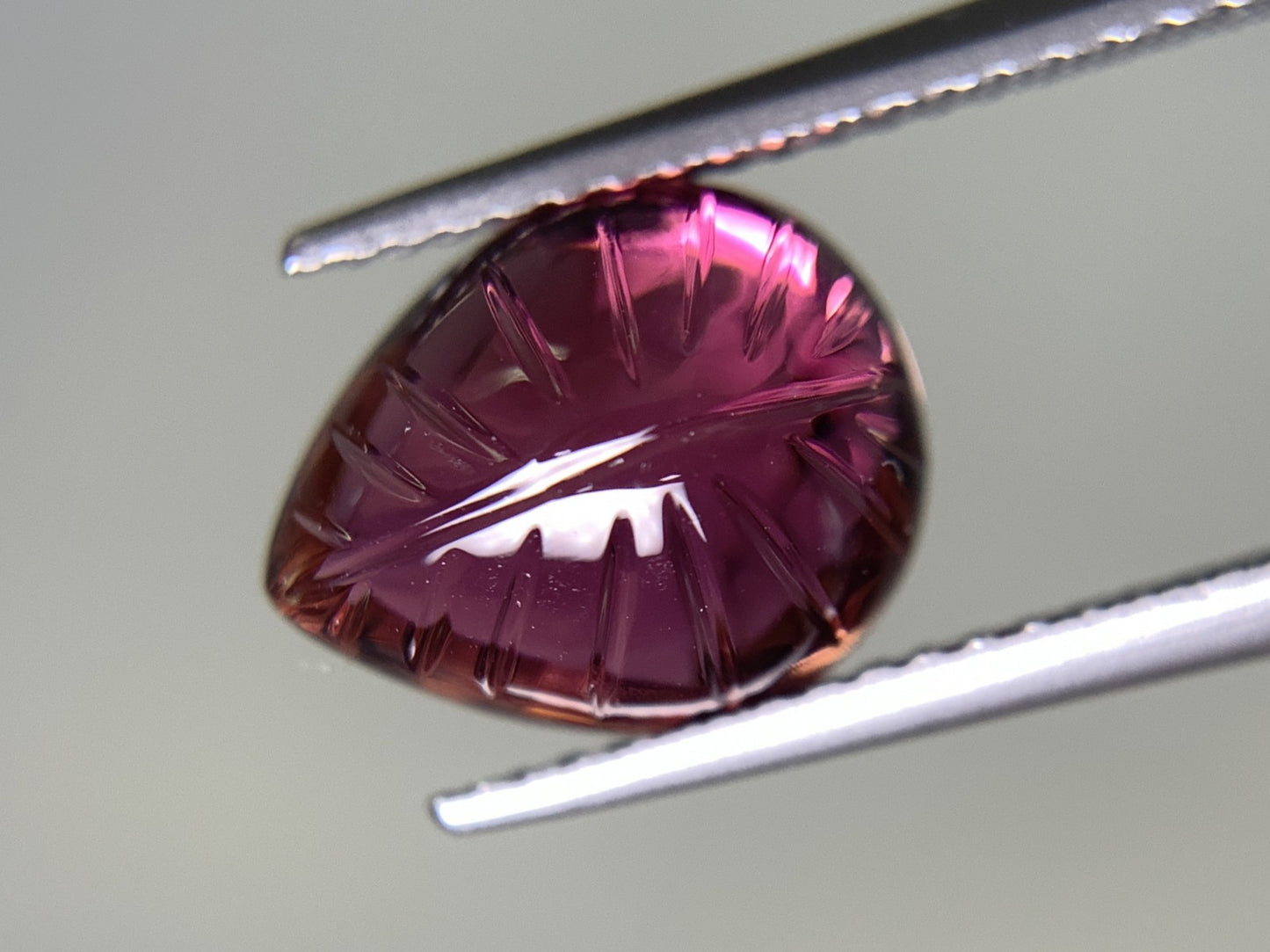 ピンクトルマリン 3.84ct 宝石ソーティング付き  10.9㎜×8.8㎜×5.9㎜ ルース（ 裸石 ） 1797Y