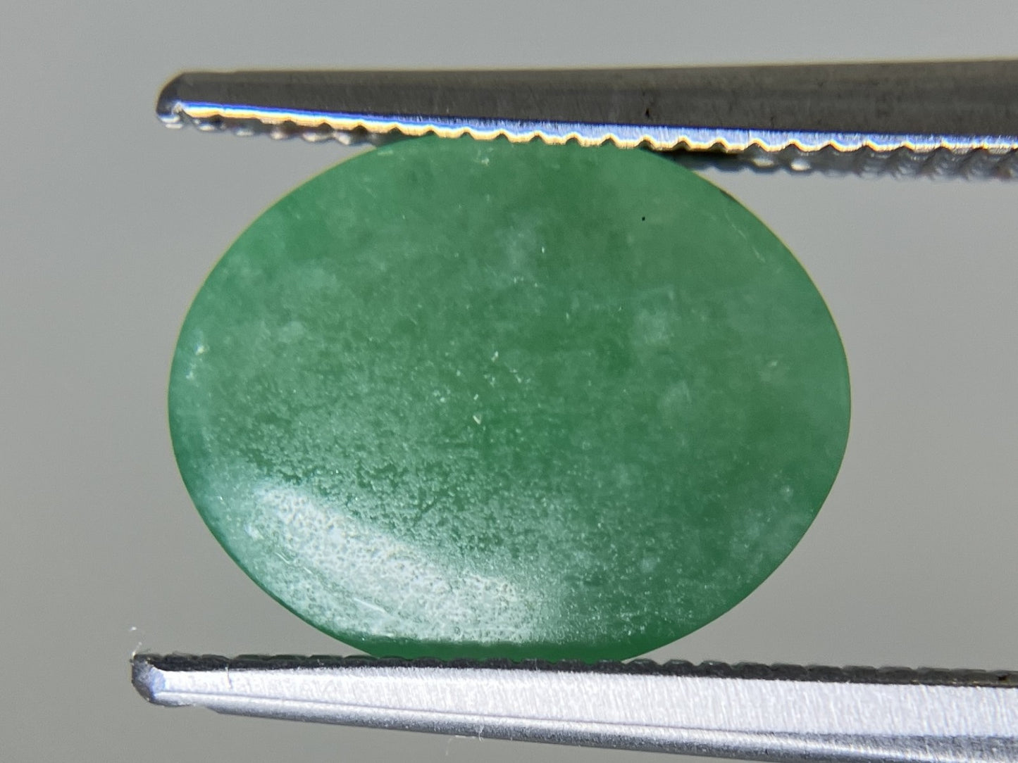 ひすい（ヒスイ 翡翠） 天然 3.708ct 宝石ソーティング付き 11.4㎜×9.3㎜×4.0㎜ ルース（ 裸石 ） 6328YY