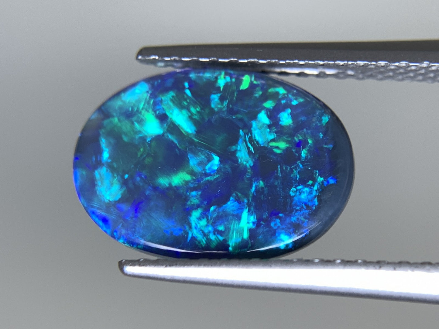ブラックオパール 天然 3.478ct 中央宝石ソーティング付き 12.3㎜×8.7㎜×4.8㎜ ルース（ 裸石 ） 7439Y