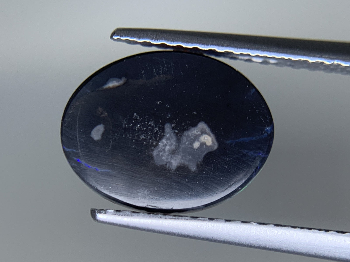ブラックオパール 天然 2.224ct 中央宝石ソーティング付き 11.1㎜×8.7㎜×3.6㎜ ルース（ 裸石 ） 7457Y