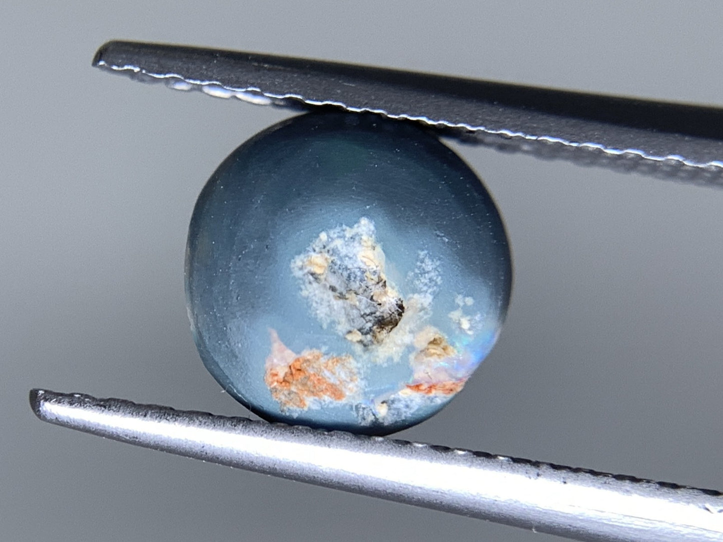 ブラックオパール 0.951ct 宝石ソーティング付き 7.1㎜×7.0㎜×2.9㎜ 天然 ルース（ 裸石 ） 4947Y