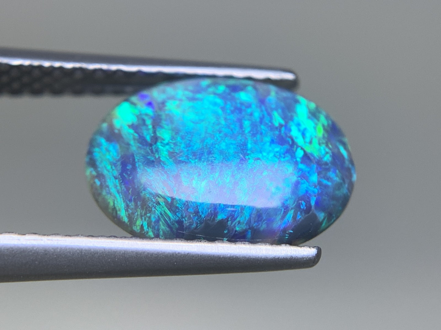ブラックオパール 天然 1.601ct 宝石ソーティング付き 11.2㎜×8.4㎜×2.7㎜ ルース（ 裸石 ） 7506Y