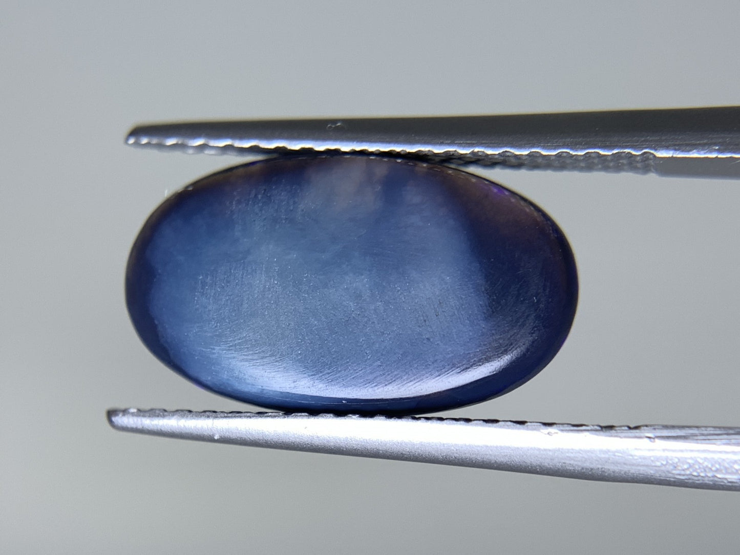 ブラックオパール 2.680ct 中央宝石ソーティング付き 14.5㎜×8.3㎜×3.3㎜ 天然 ルース（ 裸石 ） 4768Y