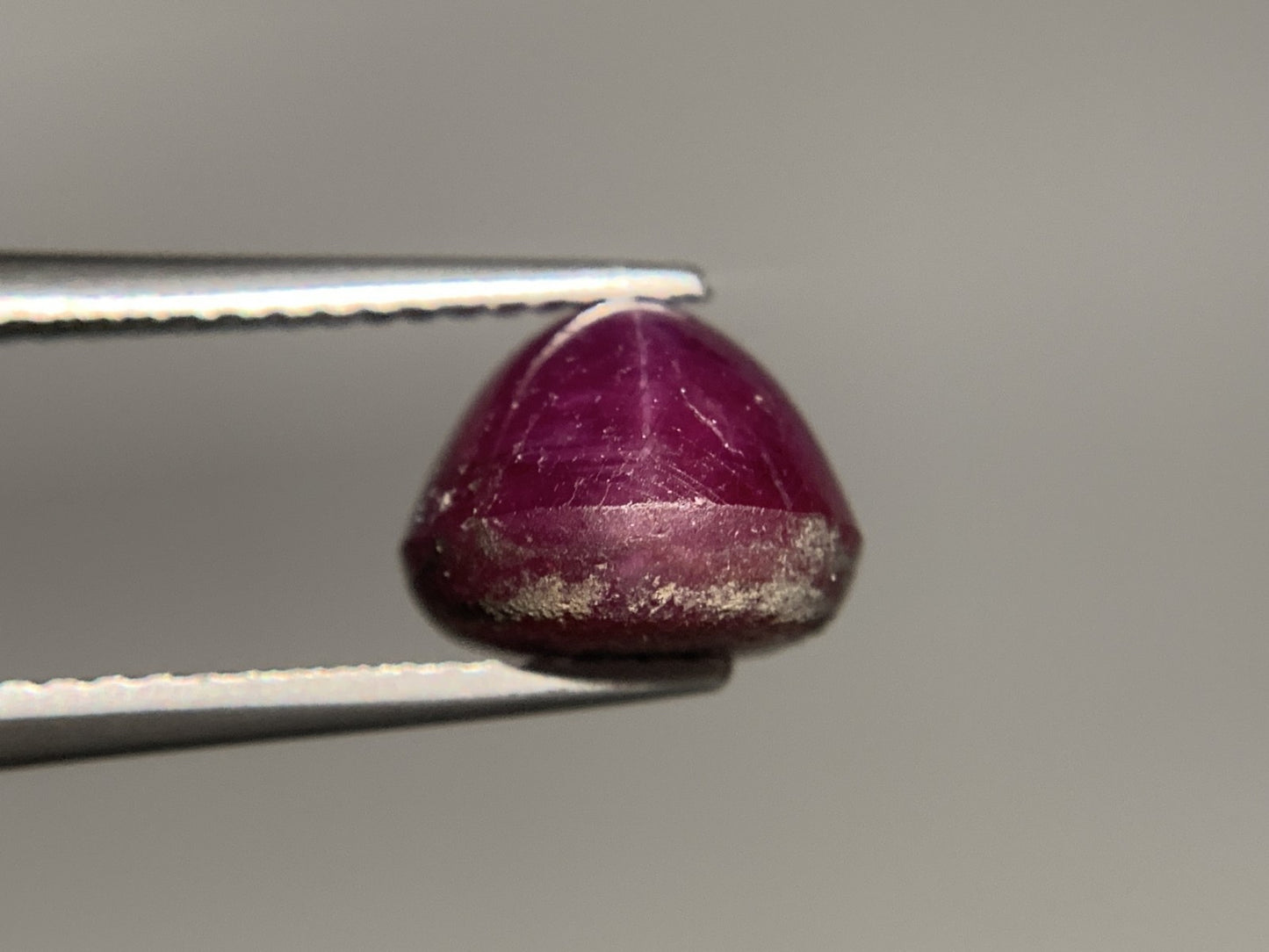 スタールビー 天然 6.536ct 宝石ソーティング付き 10.2㎜×9.2㎜×7.1㎜ ルース（ 裸石 ） 7558Y
