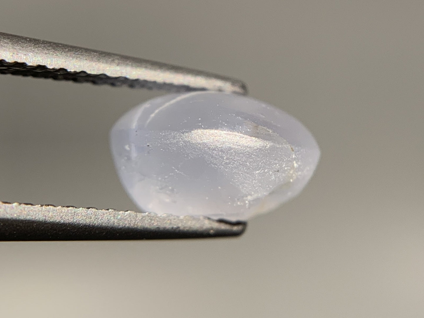 スターサファイア 天然 3.638ct 宝石ソーティング付き 8.9㎜×7.3㎜×5.4㎜ ルース（ 裸石 ） 7528Y