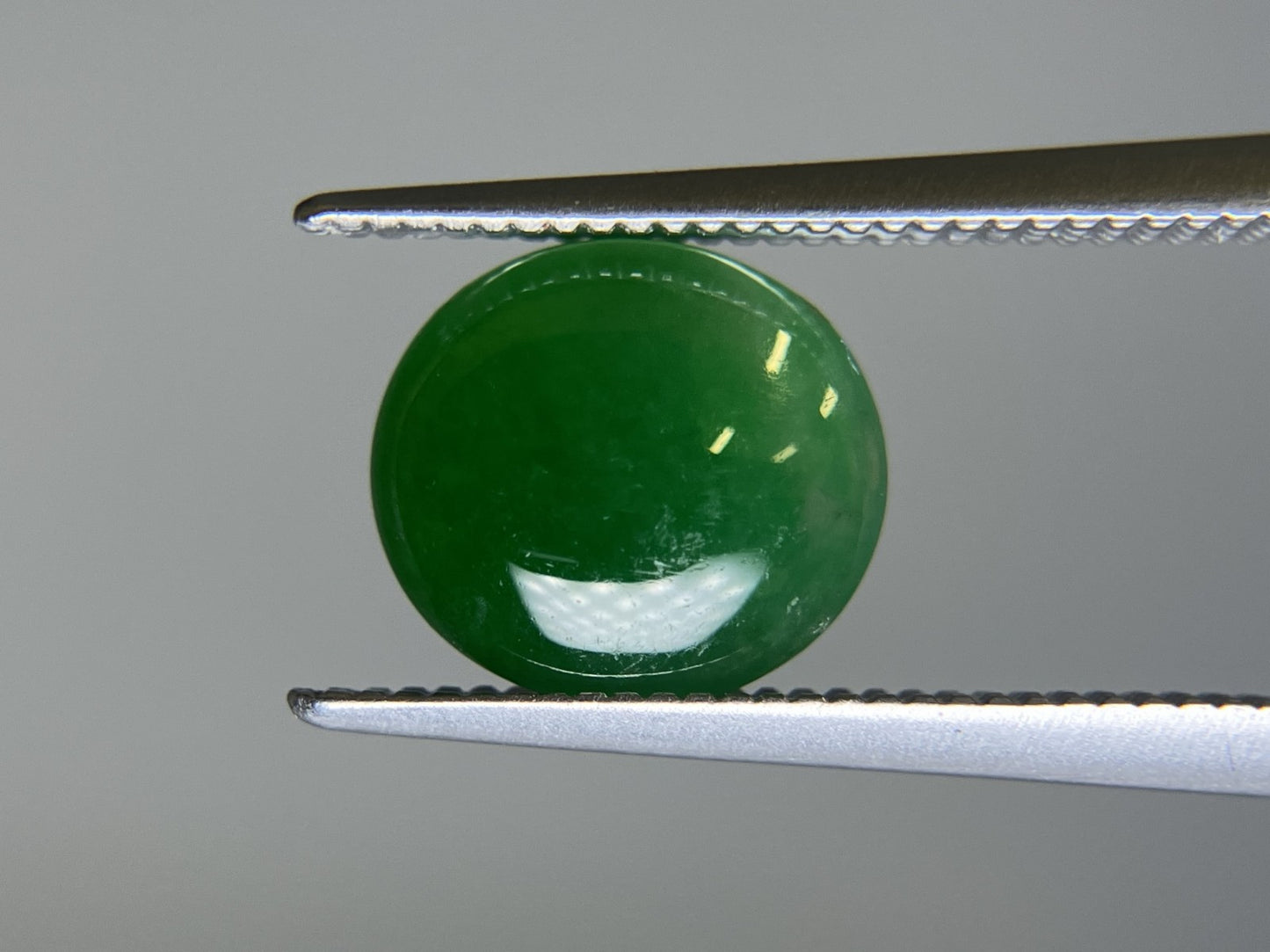 翡翠（ひすい） 1.828ct 宝石ソーティング付き 8.8㎜×8.0㎜×2.7㎜ ルース（ 裸石 ） 4005S