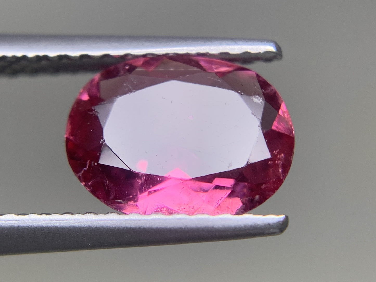ピンクトルマリン 1.421ct 宝石ソーティング付き 8.9㎜×6.9㎜×3.4㎜ ルース（ 裸石 ） 4172Y