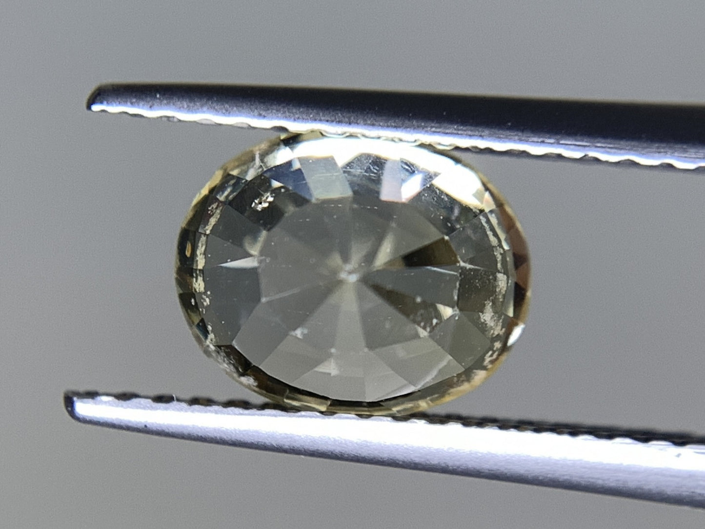 サファイア 2.75ct  GIA宝石鑑別書付き  No Heat Sri Lanka 8.38㎜×6.81㎜×5.69㎜   天然 ルース（ 裸石 ）   4882Y