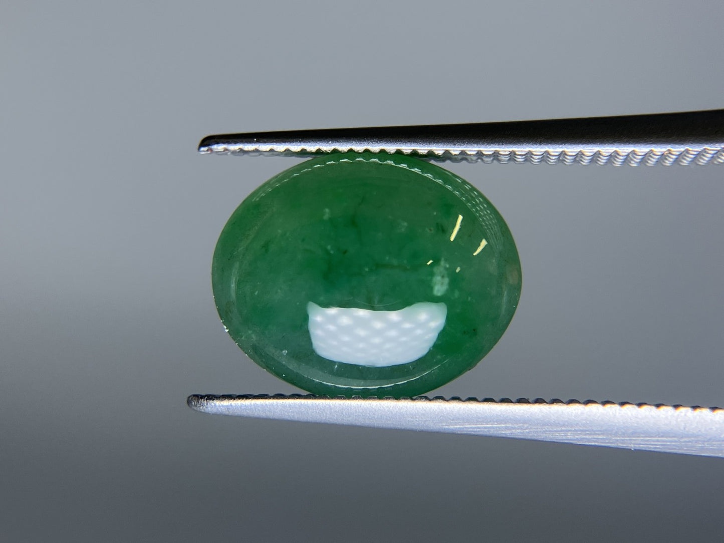 翡翠 4.523ct 宝石ソーティング付き 11.7㎜×9.5㎜×4.7㎜ ルース（ 裸石 ） 4009S