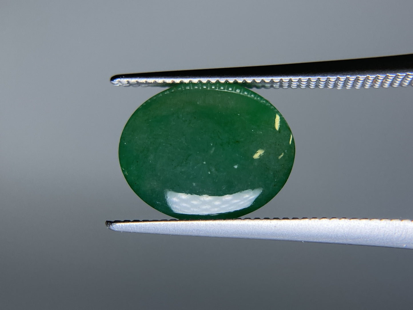 翡翠 4.523ct 宝石ソーティング付き 11.7㎜×9.5㎜×4.7㎜ ルース（ 裸石 ） 4009S