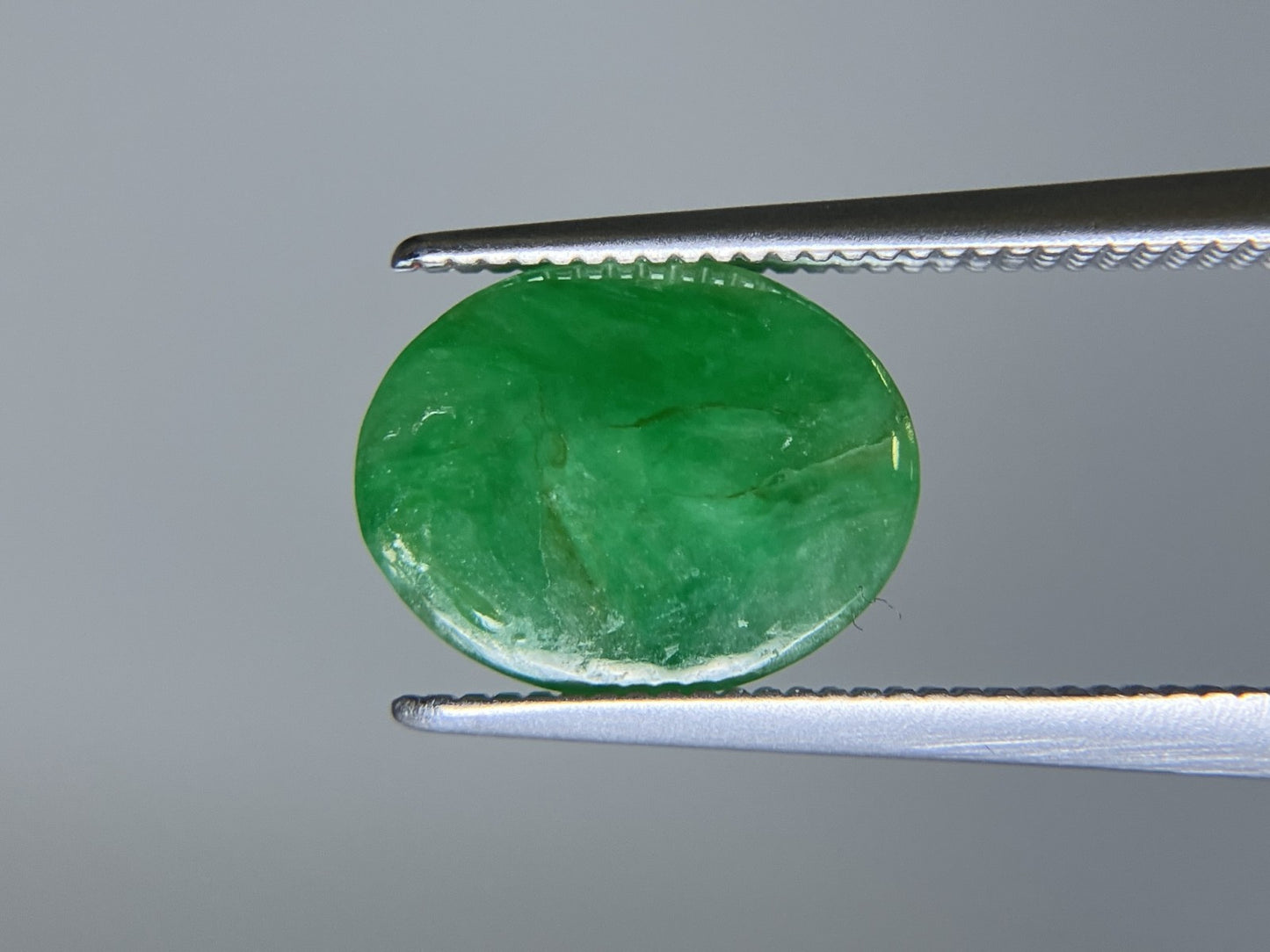 翡翠 3.179ct 宝石ソーティング付き 10.6㎜×8.3㎜×4.0㎜ ルース（ 裸石 ） 4247S