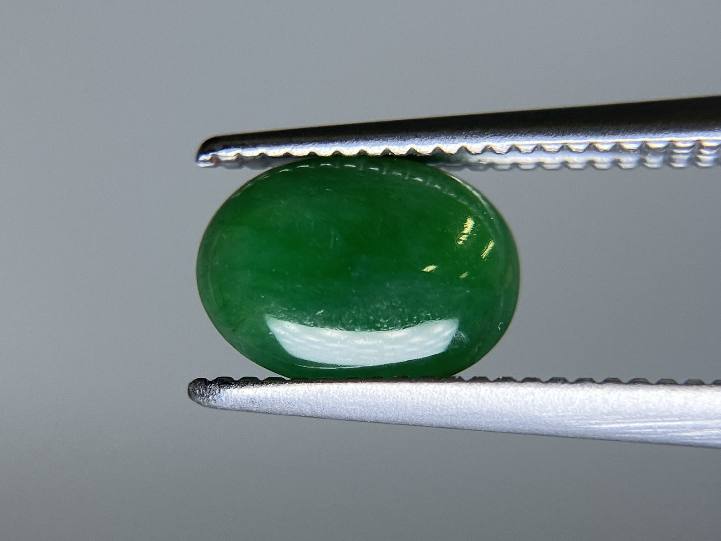 翡翠 1.010ct 宝石ソーティング付き 7.8㎜×5.8㎜×2.2㎜ ルース（ 裸石 ） 4248S