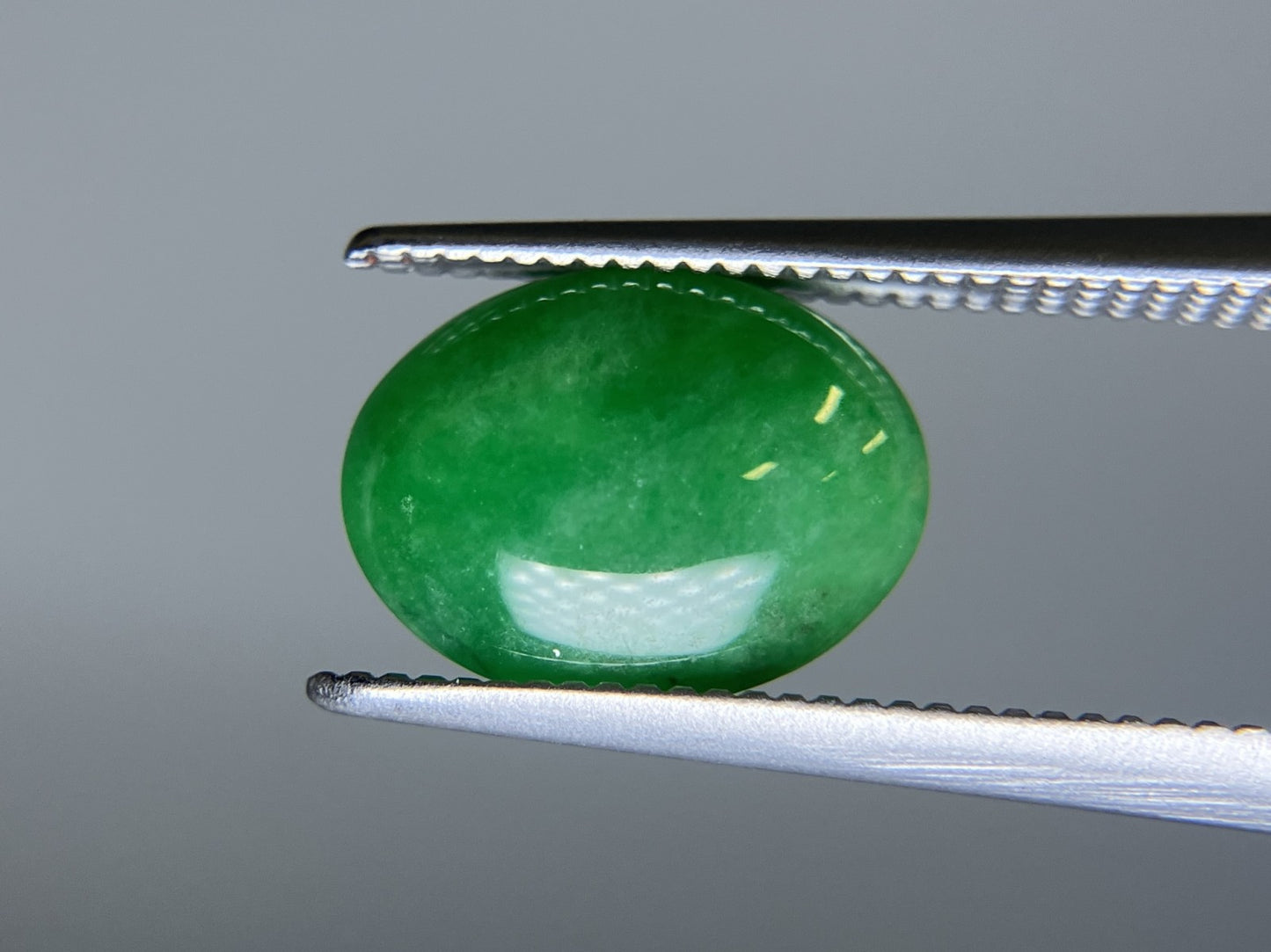 翡翠 2.222ct 宝石ソーティング付き 10.1㎜×7.7㎜×3.2㎜ ルース（ 裸石 ） 4249S