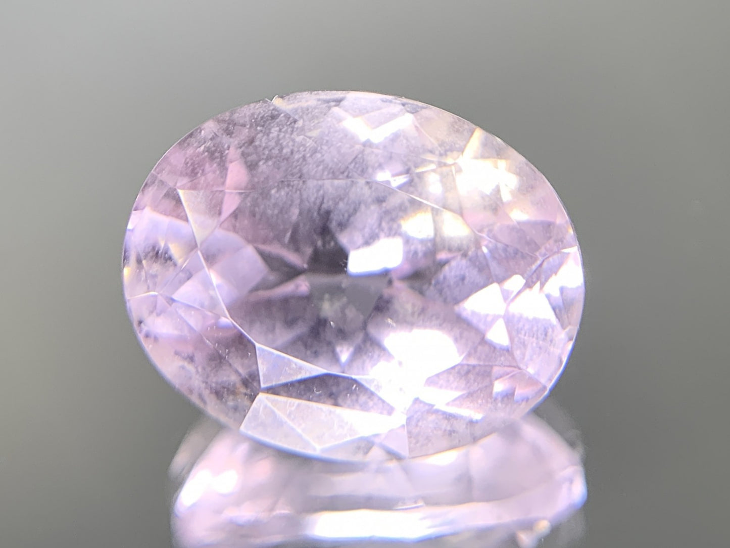 クンツァイト 天然 8.144ct 宝石ソーティング付き 13.7㎜×11.1㎜×7.8㎜ ルース（ 裸石 ） 7631Y