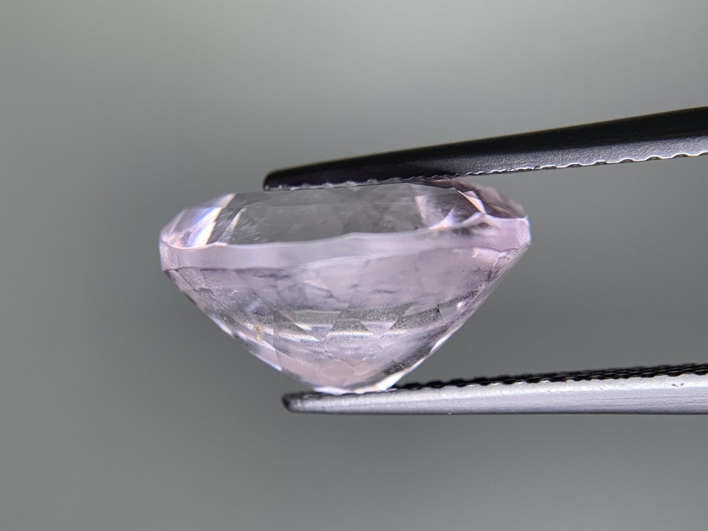 クンツァイト 天然 8.144ct 宝石ソーティング付き 13.7㎜×11.1㎜×7.8㎜ ルース（ 裸石 ） 7631Y