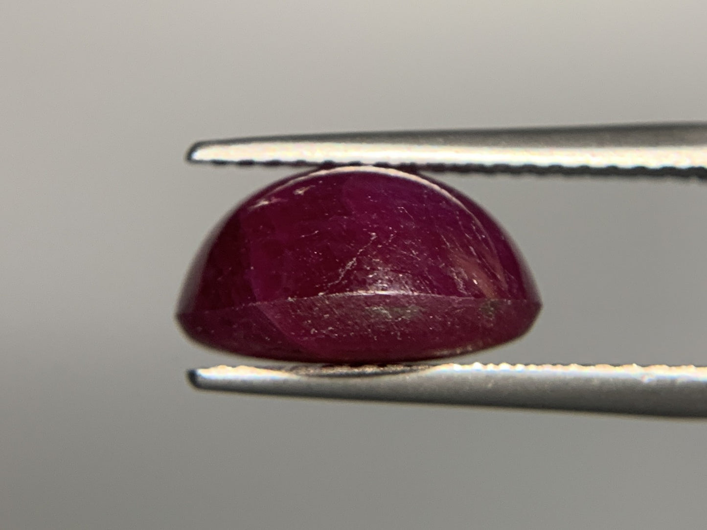 スタールビー 7.544ct 宝石ソーティング付き 11.7㎜×9.9㎜×6.3㎜ ルース（ 裸石 ） 4181Y