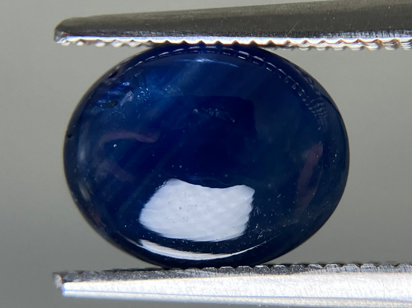 サファイア 天然 3.961ct 宝石ソーティング付き 10.0㎜×7.9㎜×4.5㎜ ルース（ 裸石 ） 6651YY