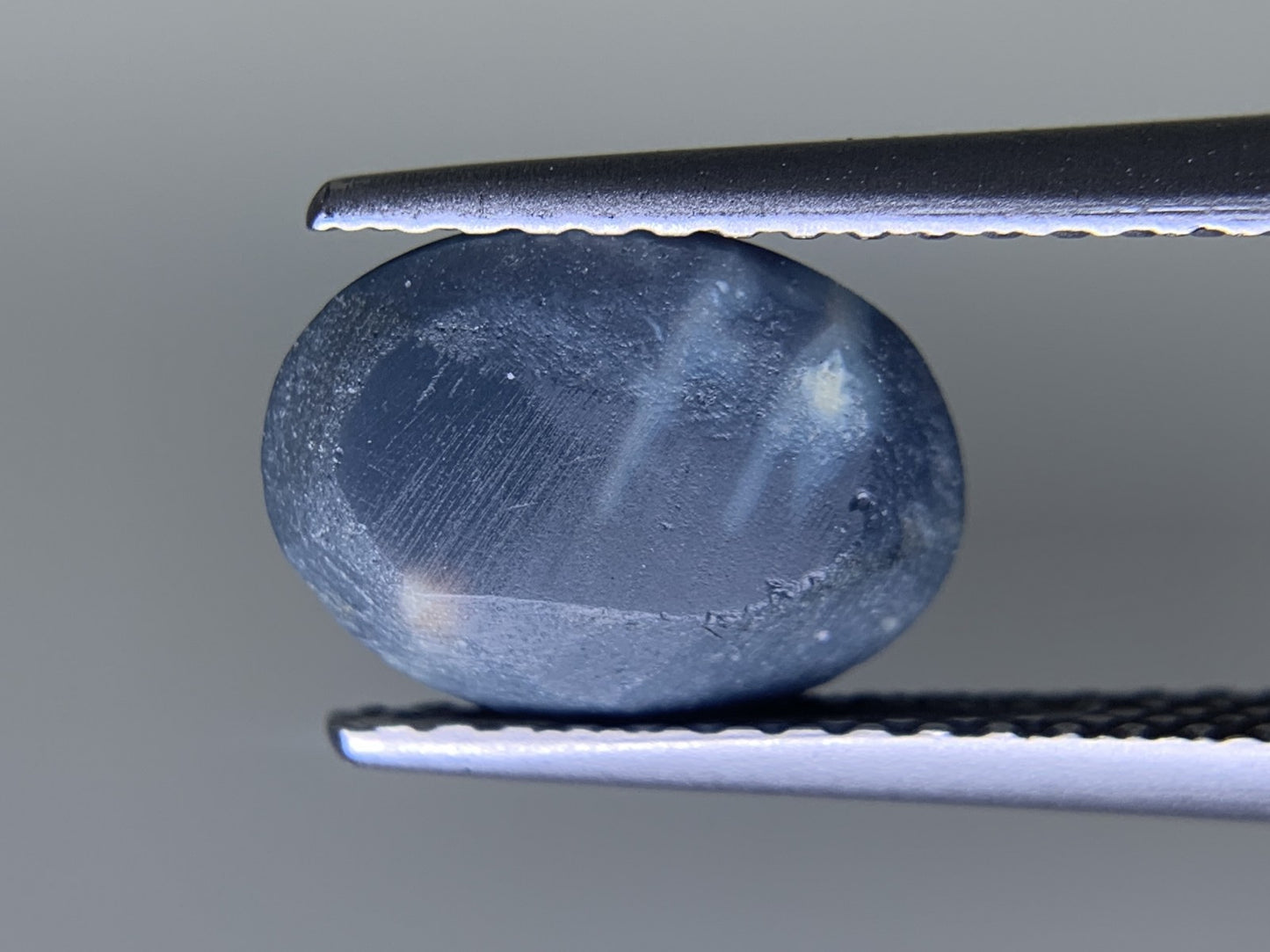 ブラックオパール 天然 1.111ct 中央宝石ソーティング付き 9.4㎜×6.9㎜×2.8㎜ ルース（ 裸石 ） 7559Y