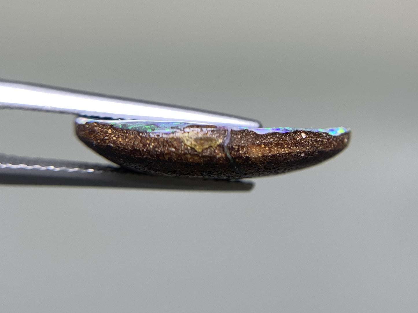 ボルダーオパール 4.876ct 宝石ソーティング付き  18.3㎜×10.1㎜×3.7㎜   ルース（ 裸石 ） 2361Y