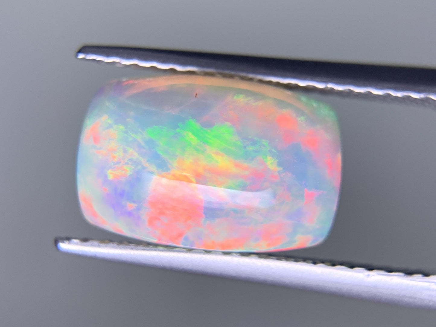 オパール 2.404ct 宝石ソーティング付き 12.1㎜×8.0㎜×4.4㎜ ルース（ 裸石 ） 3354Y