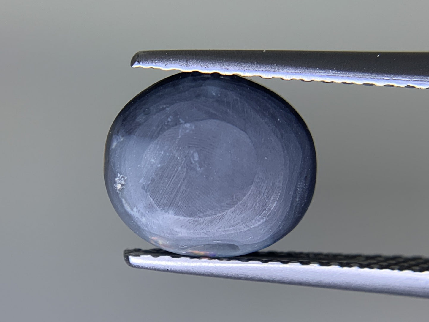 ブラックオパール 天然 1.741ct 中央宝石ソーティング付き 9.2㎜×8.1㎜×3.4㎜ ルース（ 裸石 ） 7546Y