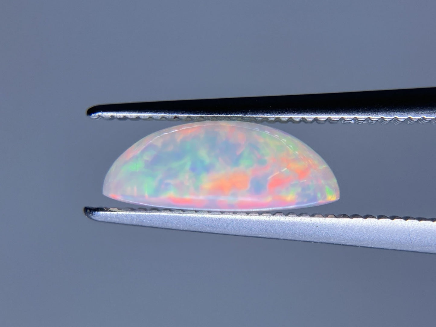オパール 2.064ct 宝石ソーティング付き 11.3㎜×9.2㎜×4.2㎜ ルース（ 裸石 ） 4327S