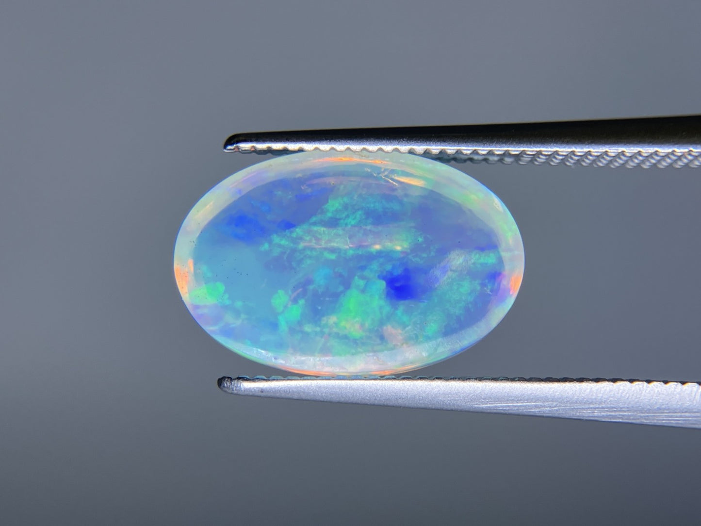 オパール 3.225ct 宝石ソーティング付き 13.1㎜×8.7㎜×5.5㎜ ルース（ 裸石 ） 4347S