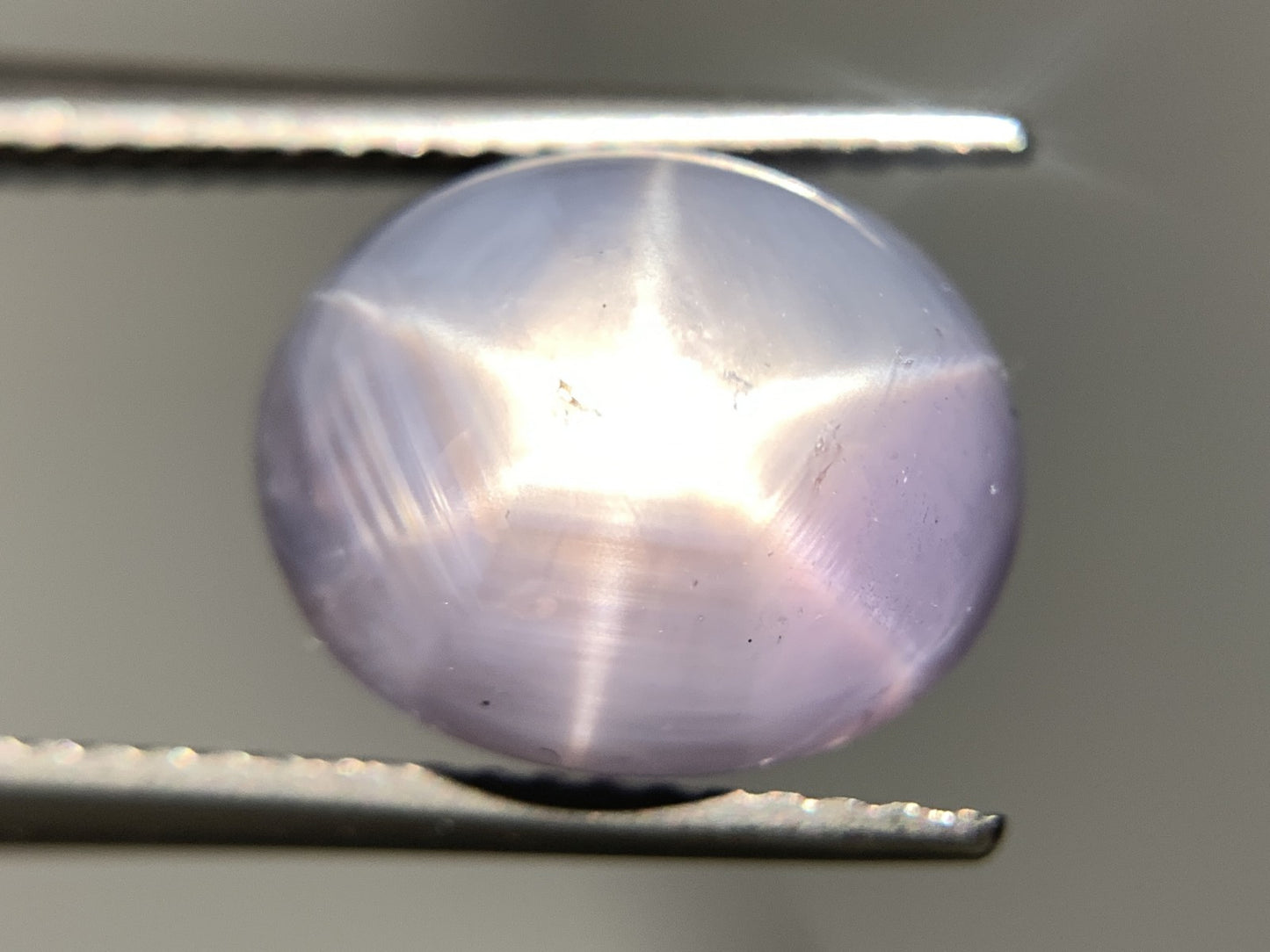 スターサファイア 天然  8.897ct  中央宝石ソーティング付き  11.3㎜×9.3㎜×7.1㎜  ルース（ 裸石 ） 5755Y