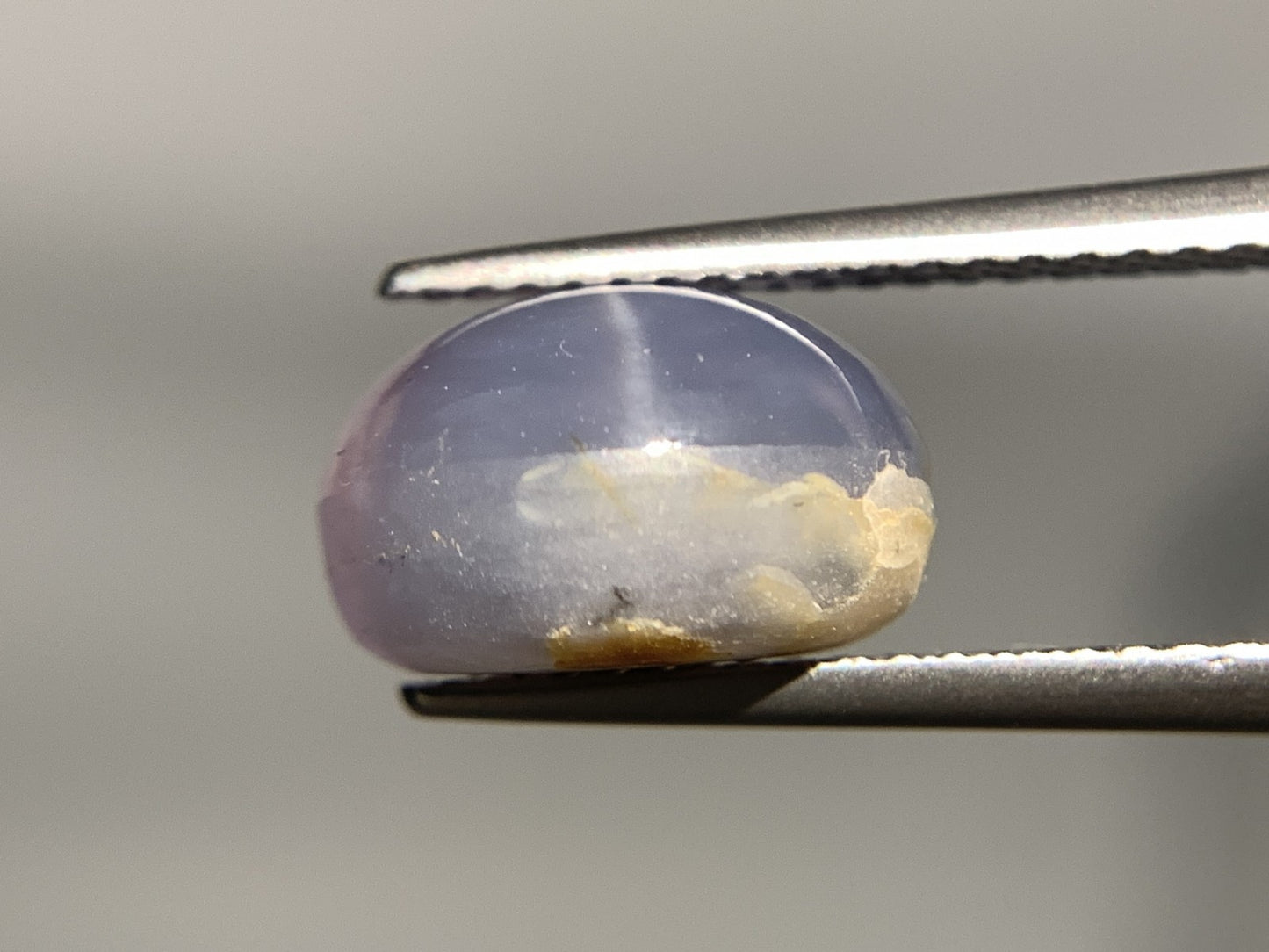 スターサファイア 天然  8.897ct  中央宝石ソーティング付き  11.3㎜×9.3㎜×7.1㎜  ルース（ 裸石 ） 5755Y