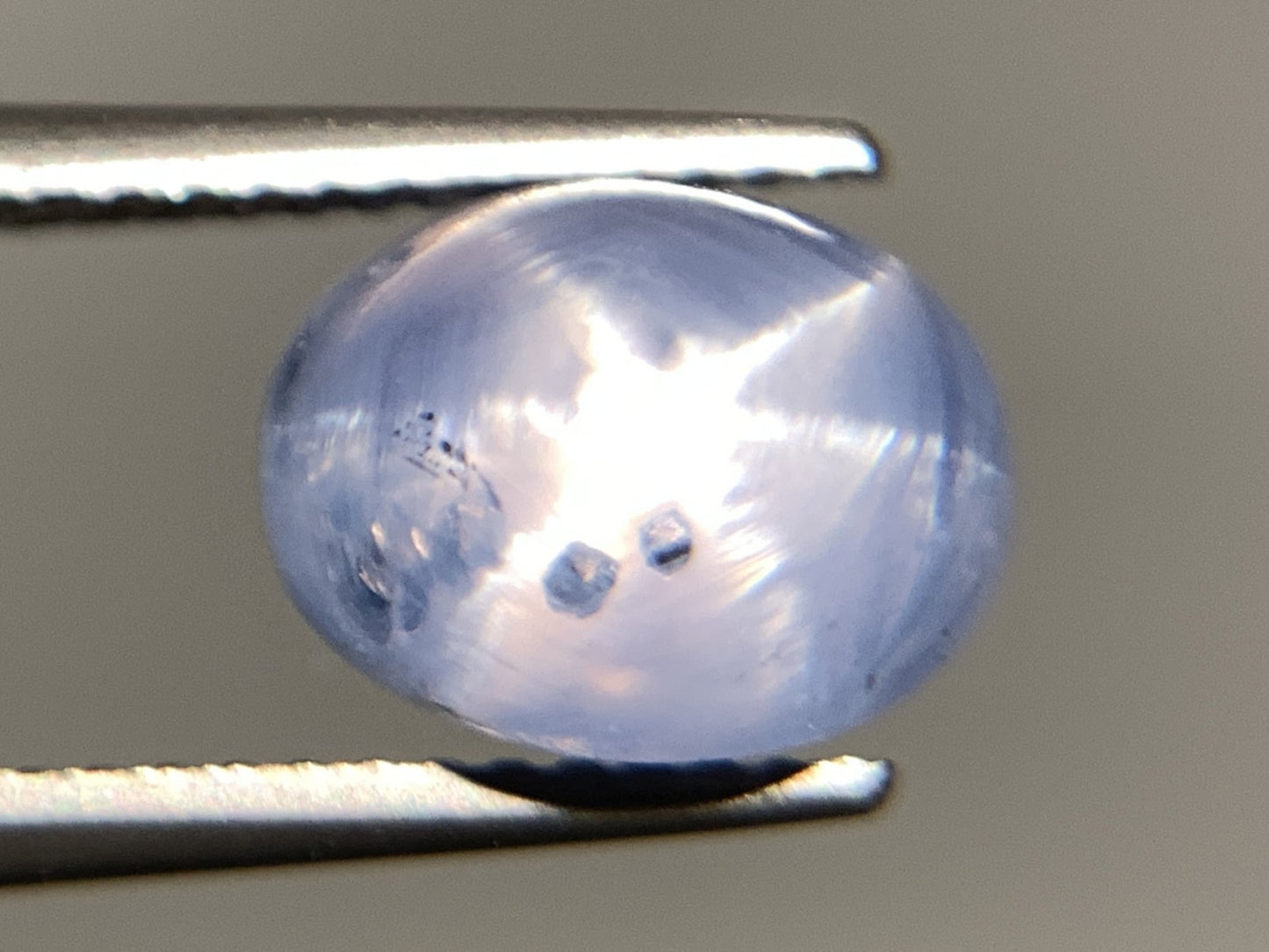 スターサファイア 天然 6.661ct 中央宝石ソーティング付き 9.5㎜×8.0㎜×8.3㎜ ルース（ 裸石 ） 6654Y