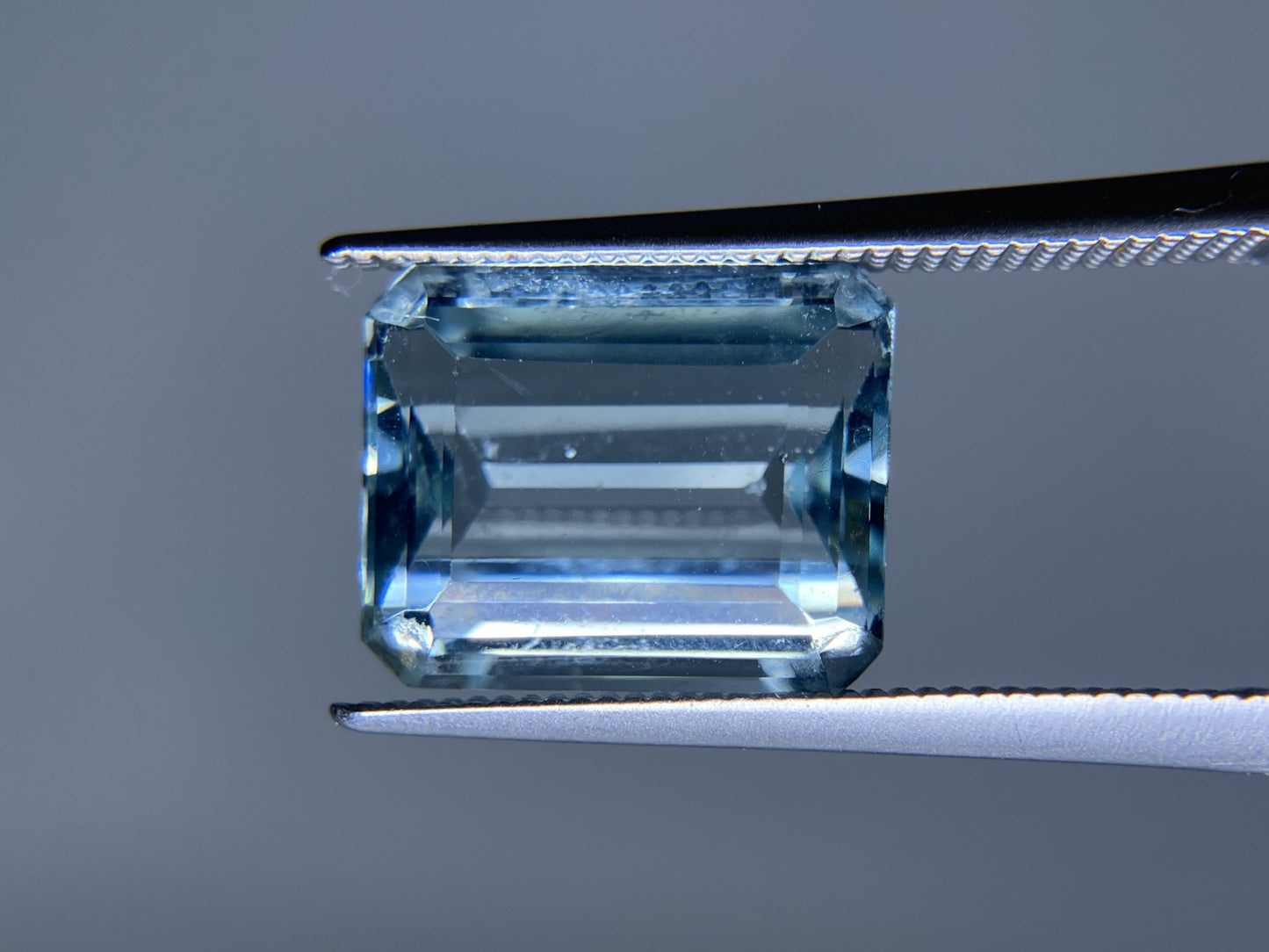 アクアマリン 5.243ct 宝石ソーティング付き 11.9㎜×9.7㎜×5.7㎜ ルース（ 裸石 ） 4111S