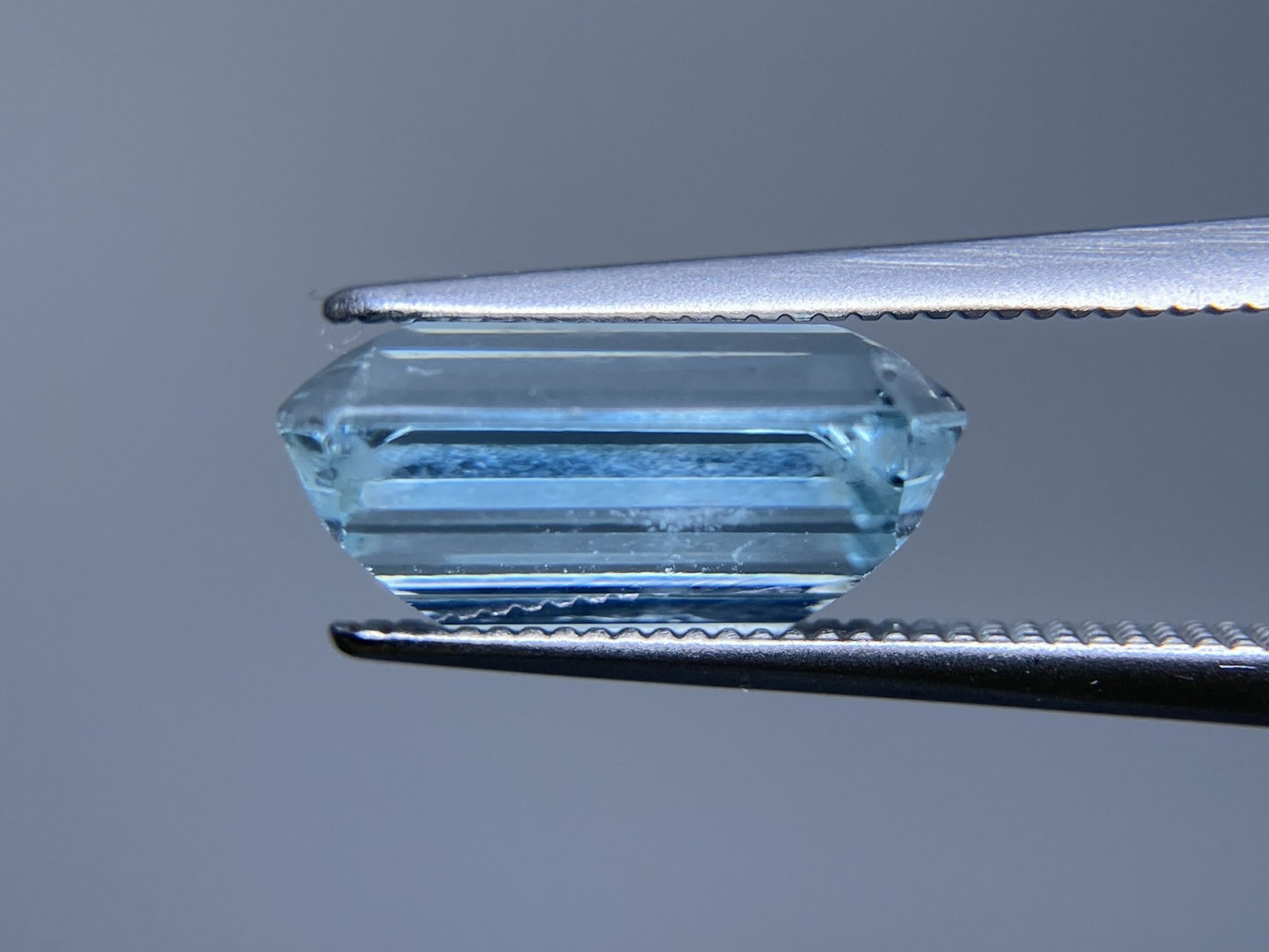 アクアマリン 5.243ct 宝石ソーティング付き 11.9㎜×9.7㎜×5.7㎜ ルース（ 裸石 ） 4111S