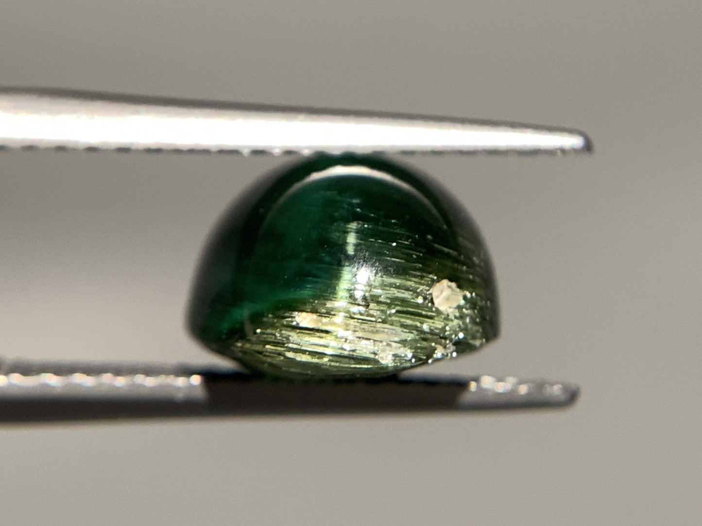 トルマリンキャッツアイ 天然 5.975ct 宝石ソーティング付き 12.1㎜×9.0㎜×6.5㎜ ルース（ 裸石 ） 6726Y