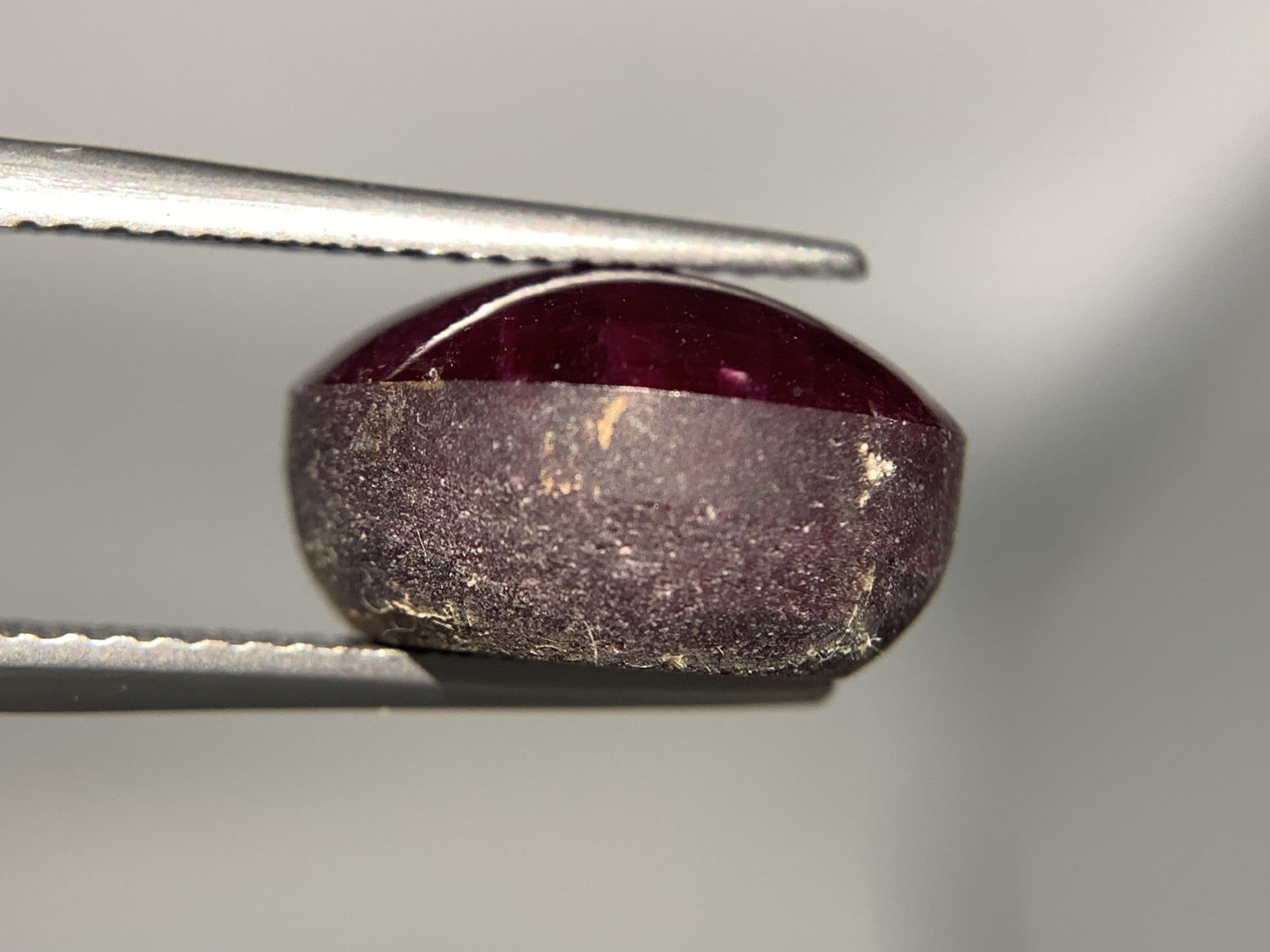 スタールビー 天然  14.763ct  宝石ソーティング付き  13.6㎜×11.6㎜×7.8㎜ ルース（ 裸石 ）  5698Y
