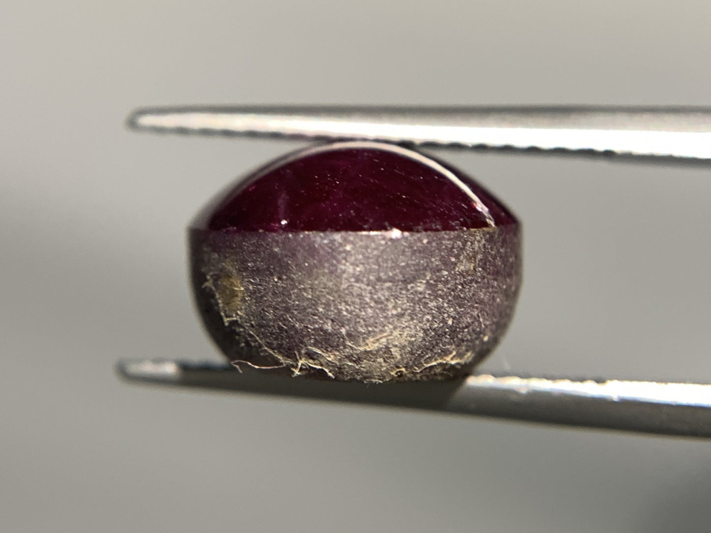 スタールビー 天然  14.763ct  宝石ソーティング付き  13.6㎜×11.6㎜×7.8㎜ ルース（ 裸石 ）  5698Y
