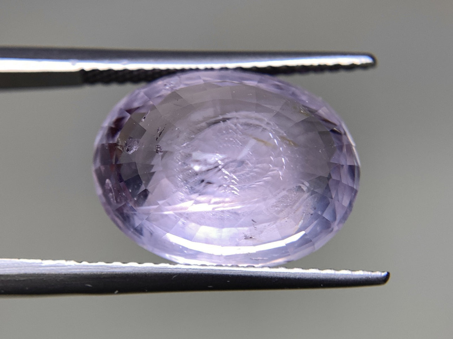 サファイア 12.14ct  GIA宝石鑑別書付き  No Heat Sri Lanka 14.91㎜×11.48㎜×7.84㎜   天然 ルース（ 裸石 ）   4920Y