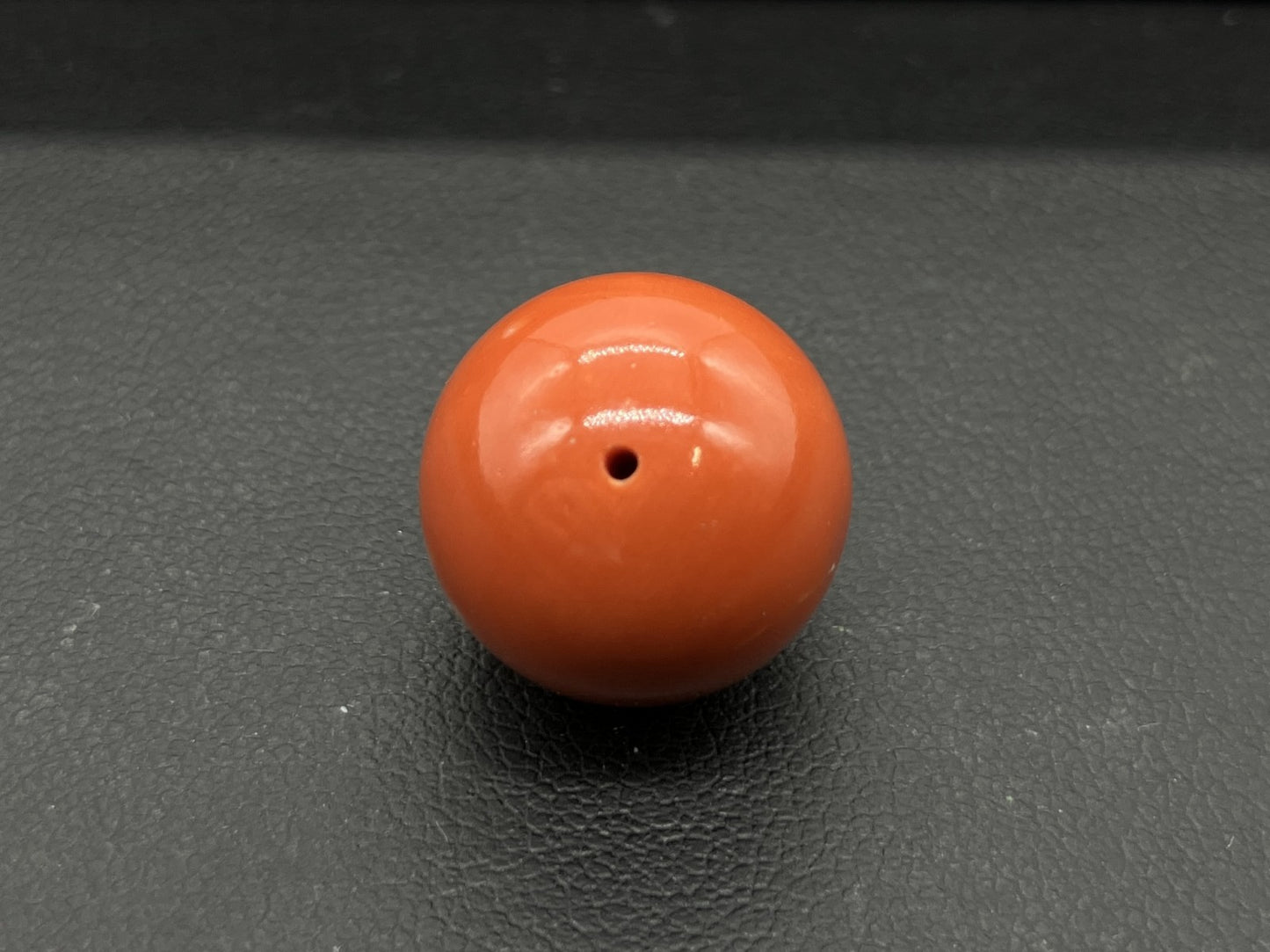 サンゴ　赤珊瑚　27.21ct 宝石鑑別書付き 15.7㎜ ルース（ 裸石 ） 4469S