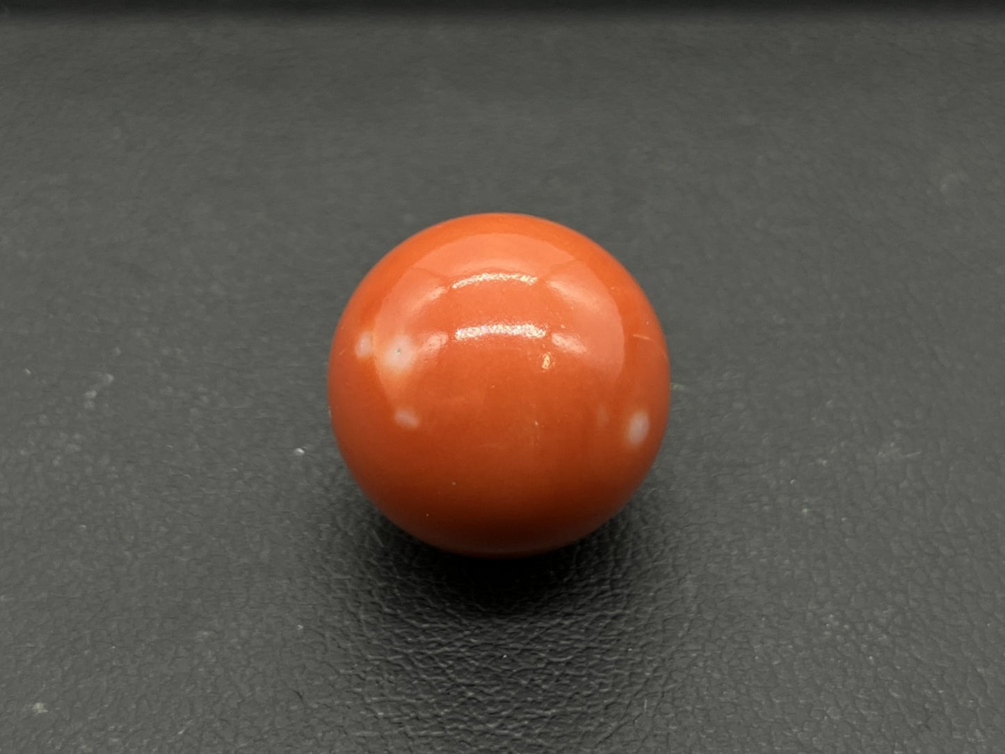 サンゴ　赤珊瑚　27.21ct 宝石鑑別書付き 15.7㎜ ルース（ 裸石 ） 4469S